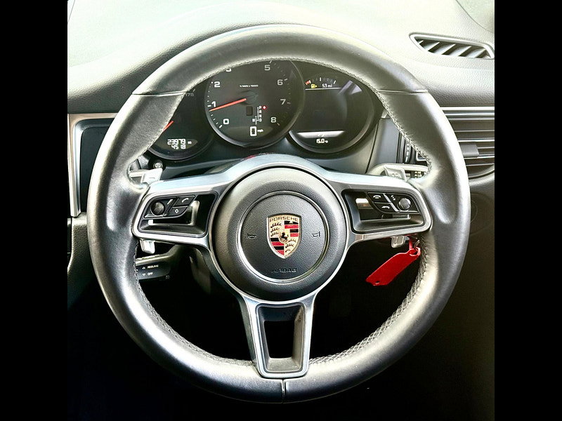 Porsche Macan 2.0T PDK 4WD Euro 6 (s/s) 5dr