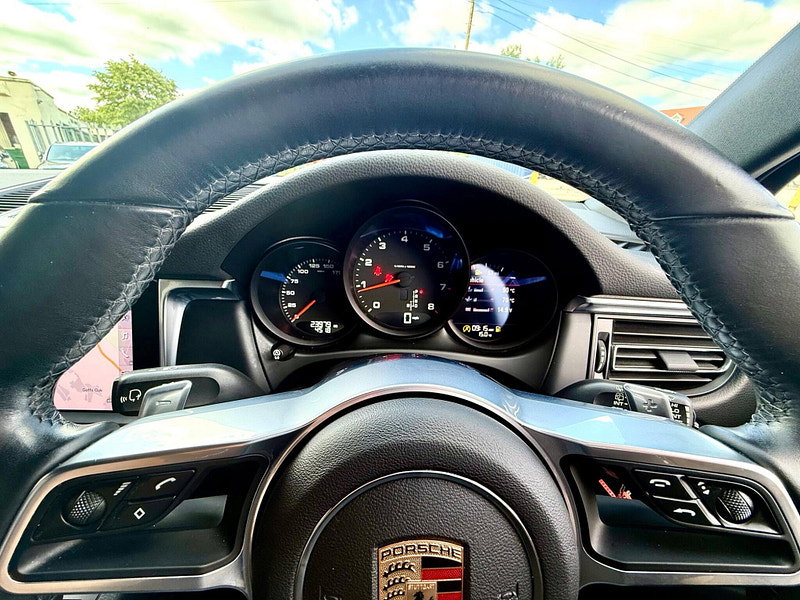 Porsche Macan 2.0T PDK 4WD Euro 6 (s/s) 5dr