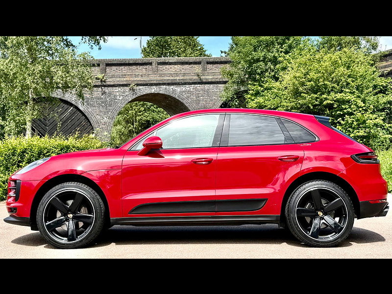 Porsche Macan 2.0T PDK 4WD Euro 6 (s/s) 5dr