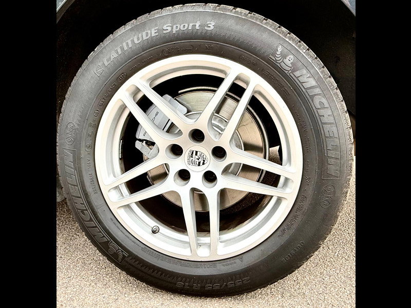 Porsche Macan 3.0 V6 S SUV 5dr Petrol PDK 4WD Euro 6 (s/s) (340 ps)