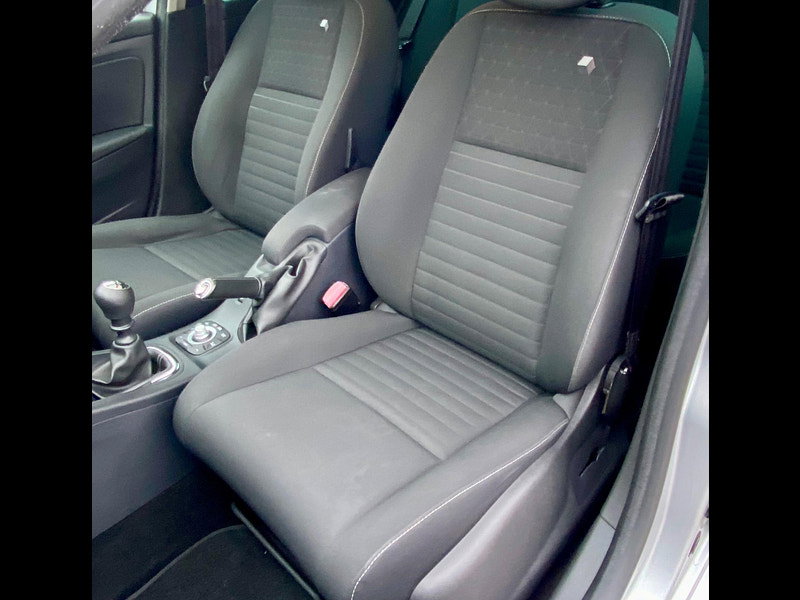 Renault Megane 1.5 dCi ENERGY Limited Euro 5 (s/s) 5dr