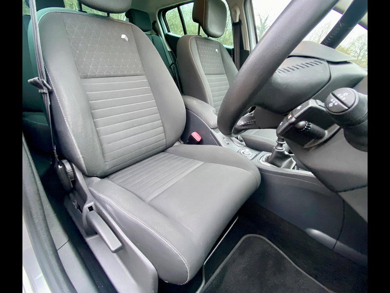Renault Megane 1.5 dCi ENERGY Limited Euro 5 (s/s) 5dr