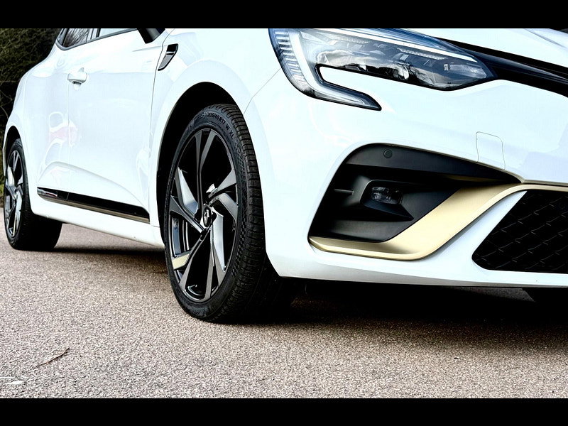 Renault Clio 1.6 E-TECH E-Tech engineered Auto Euro 6 (s/s) 5dr