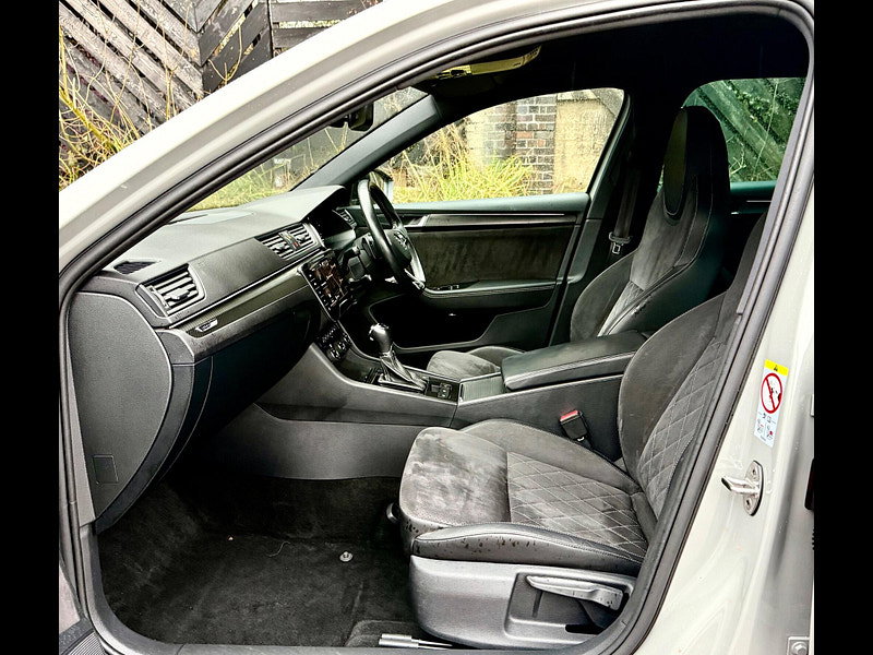 Skoda Superb 2.0 TDI SportLine Plus DSG Euro 6 (s/s) 5dr