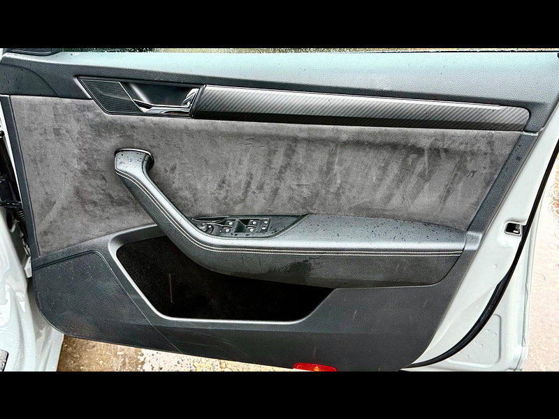 Skoda Superb 2.0 TDI SportLine Plus DSG Euro 6 (s/s) 5dr