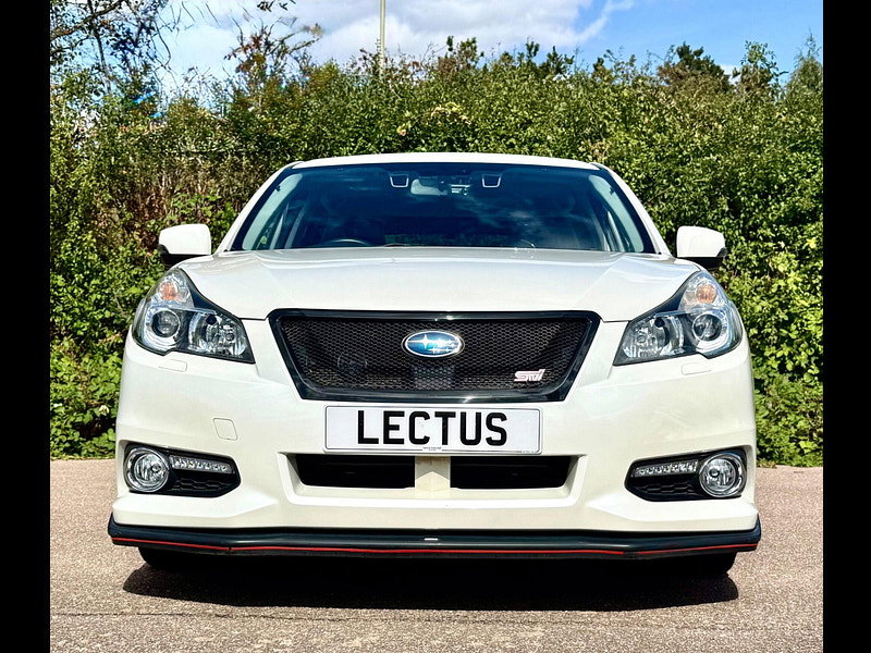 Subaru Legacy 2.5i STi Tourer Lineartronic 4WD 5dr