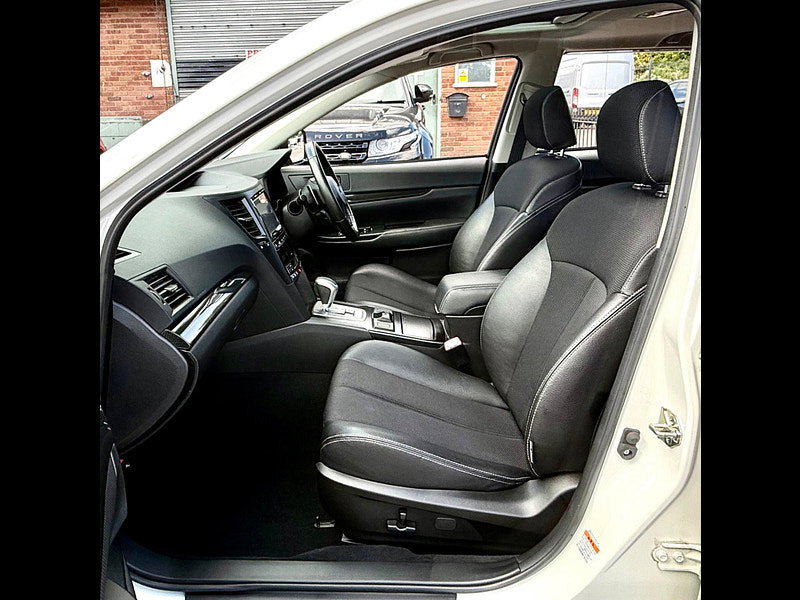 Subaru Legacy 2.5i STi Tourer Lineartronic 4WD 5dr