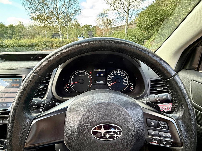Subaru Legacy 2.5i STi Tourer Lineartronic 4WD 5dr
