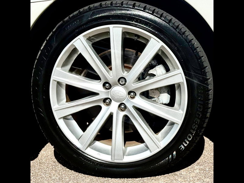 Subaru Legacy 2.5i STi Tourer Lineartronic 4WD 5dr