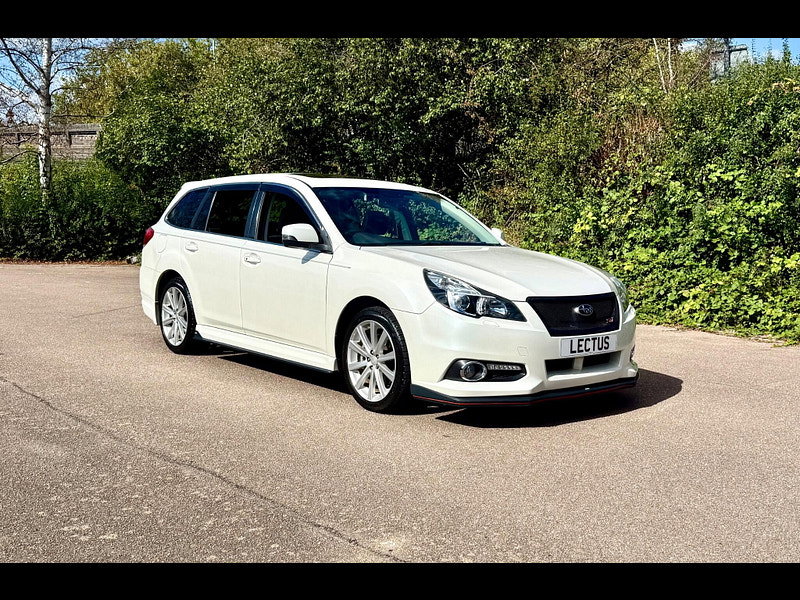 Subaru Legacy 2.5i STi Tourer Lineartronic 4WD 5dr