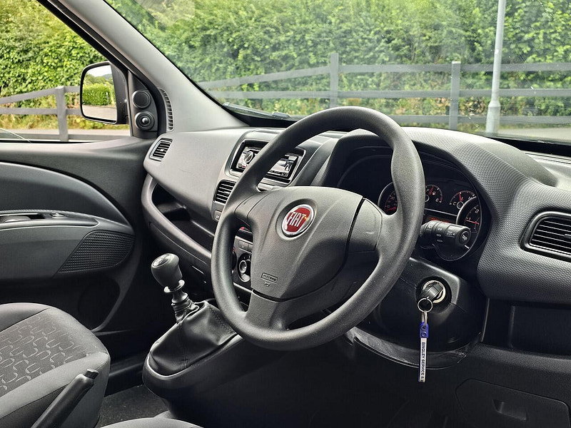 Fiat Doblo 1.4 16v N1 Active Combi Van 4dr Petrol Manual L1 (172 g/km, 95 bhp)