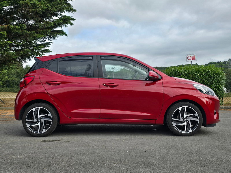 Hyundai I10 1.0 Premium Hatchback 5dr Petrol Manual Euro 6 (s/s) (67 ps)