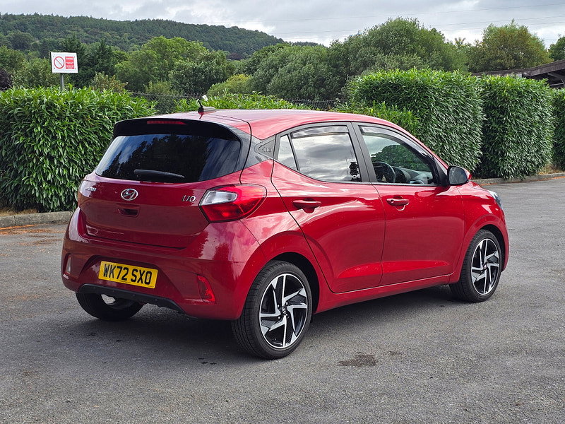 Hyundai I10 1.0 Premium Hatchback 5dr Petrol Manual Euro 6 (s/s) (67 ps)