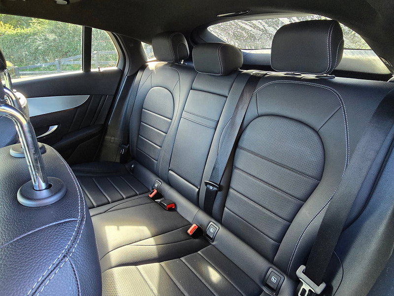 Mercedes-Benz GLC 2.0 GLC250 AMG Line (Premium) Coupe 5dr Petrol G-Tronic+ 4MATIC Euro 6 (s/s) (211 ps)