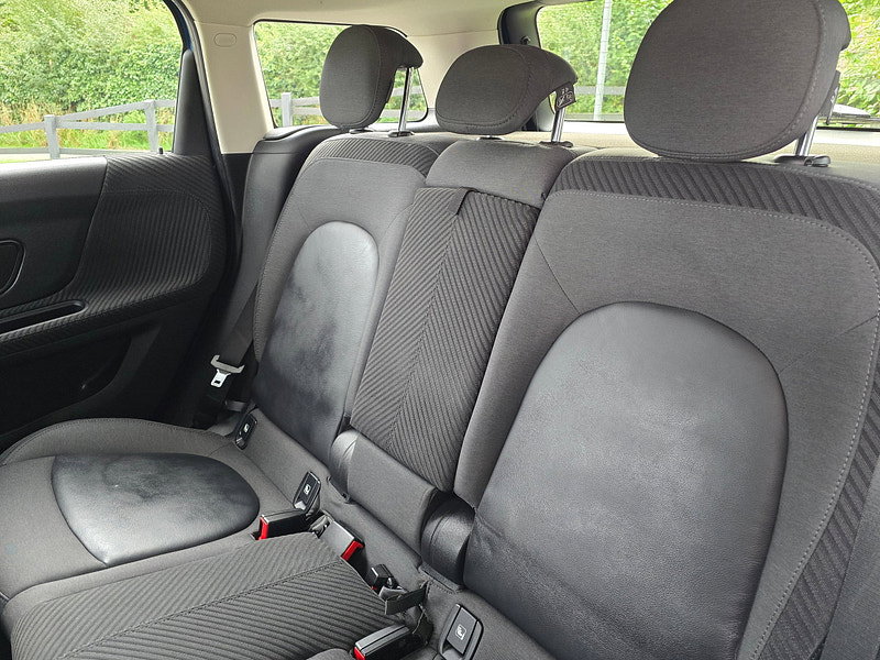 MINI Countryman 1.5 Cooper SUV 5dr Petrol Auto Euro 6 (s/s) (136 ps)