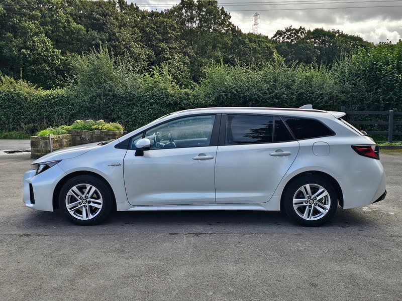 Suzuki Swace 1.8h Motion Estate 5dr Petrol Hybrid CVT Euro 6 (s/s) (140 ps)