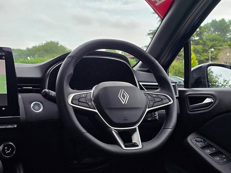 Renault Clio 1.6 E-TECH esprit Alpine Hatchback 5dr Petrol Hybrid Auto Euro 6 (s/s) (145 ps)