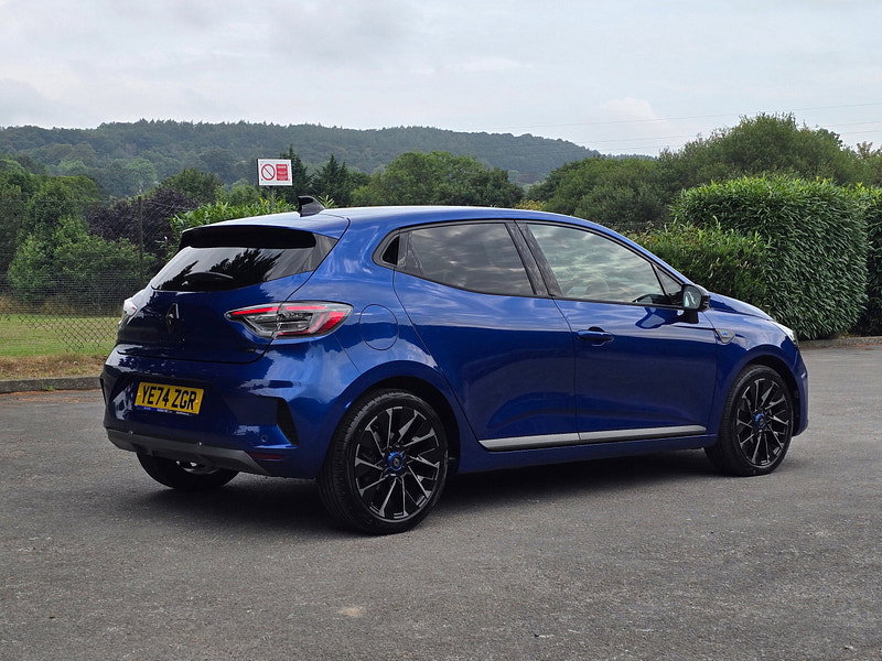 Renault Clio 1.6 E-TECH esprit Alpine Hatchback 5dr Petrol Hybrid Auto Euro 6 (s/s) (145 ps)
