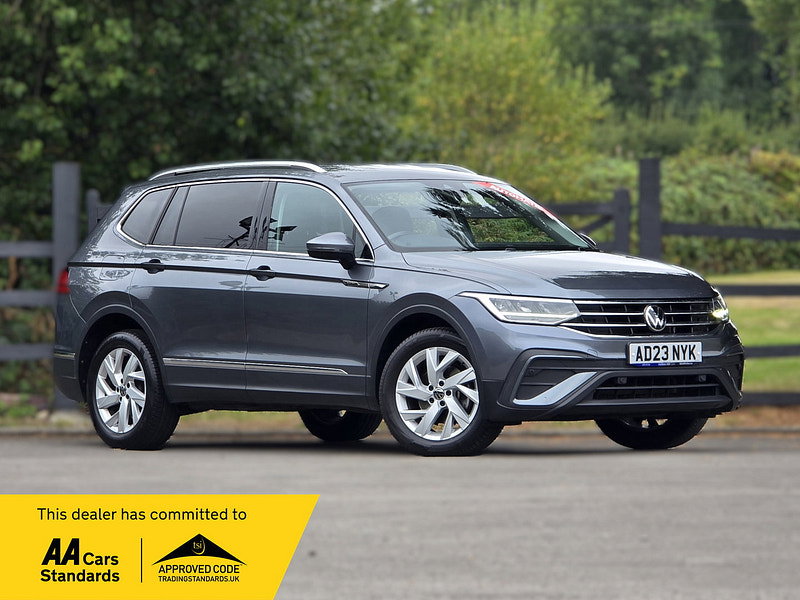 Volkswagen Tiguan Allspace 1.5 TSI Life SUV 5dr Petrol DSG Euro 6 (s/s) (150 ps)