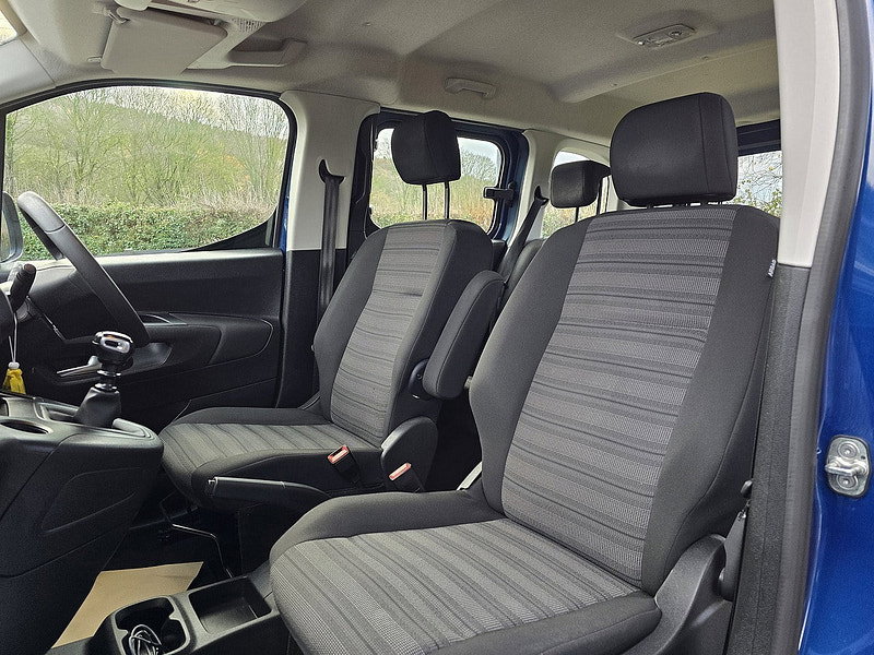 Vauxhall Combo Life 1.5 Turbo D BlueInjection Energy MPV 5dr Diesel Manual Euro 6 (s/s) (130 ps)