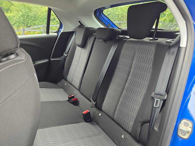 Vauxhall Corsa 1.2 SE Premium Hatchback 5dr Petrol Manual Euro 6 (75 ps)