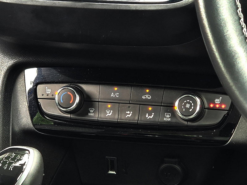 Vauxhall Corsa 1.2 SE Premium Hatchback 5dr Petrol Manual Euro 6 (75 ps)