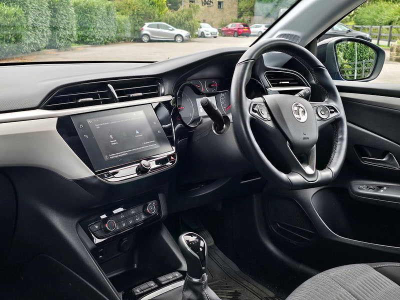 Vauxhall Corsa 1.2 SE Premium Hatchback 5dr Petrol Manual Euro 6 (75 ps)