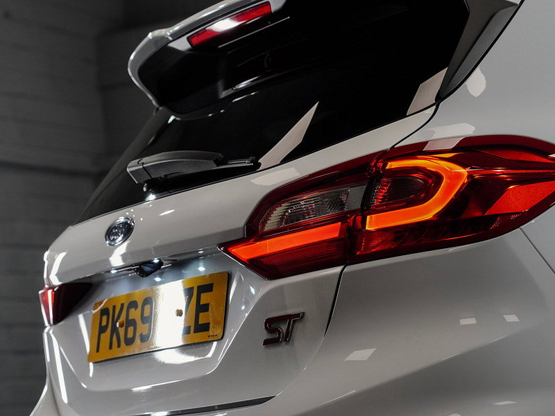 Ford Fiesta 1.5T EcoBoost ST-3 Hatchback 3dr Petrol Manual Euro 6 (s/s) (200 ps)