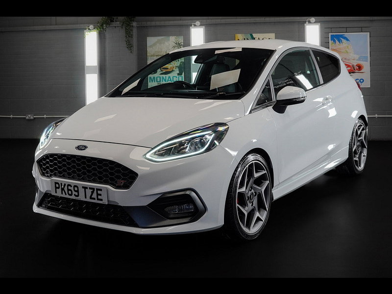 Ford Fiesta 1.5T EcoBoost ST-3 Hatchback 3dr Petrol Manual Euro 6 (s/s) (200 ps)