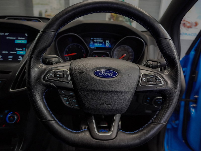 Ford Focus 2.3T EcoBoost RS Hatchback 5dr Petrol Manual AWD Euro 6 (s/s) (350 ps)