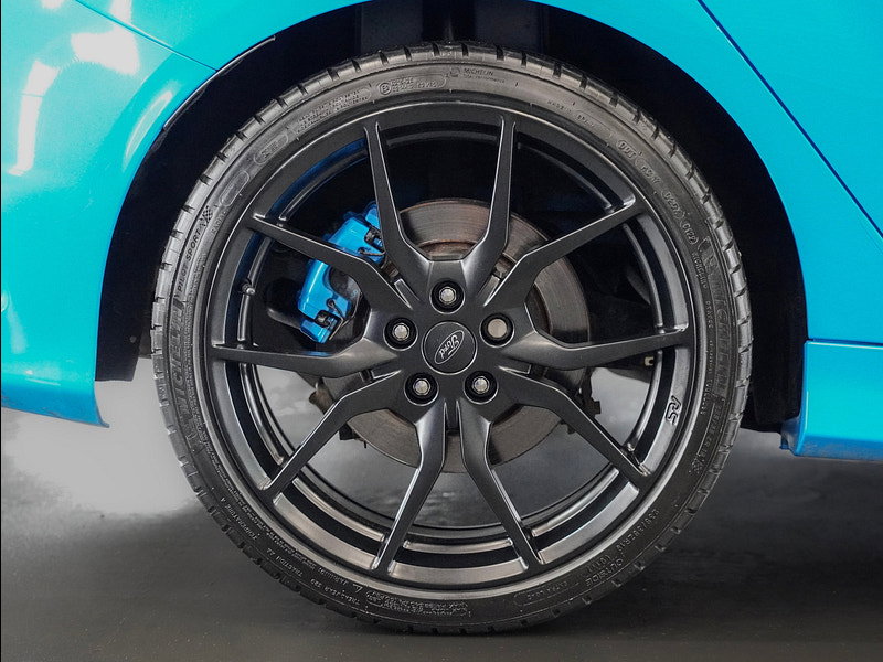 Ford Focus 2.3T EcoBoost RS Hatchback 5dr Petrol Manual AWD Euro 6 (s/s) (350 ps)