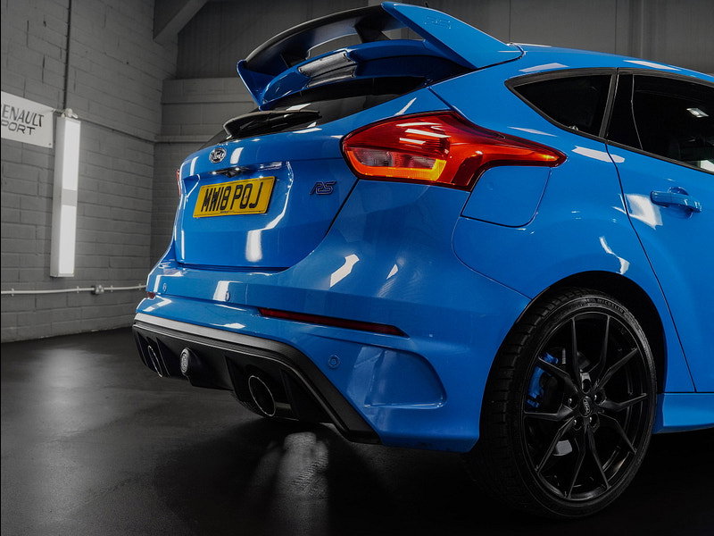 Ford Focus 2.3T EcoBoost RS Hatchback 5dr Petrol Manual AWD Euro 6 (s/s) (350 ps)