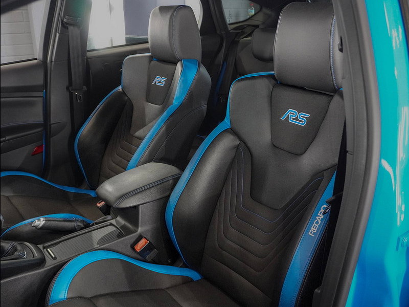 Ford Focus 2.3T EcoBoost RS Hatchback 5dr Petrol Manual AWD Euro 6 (s/s) (350 ps)
