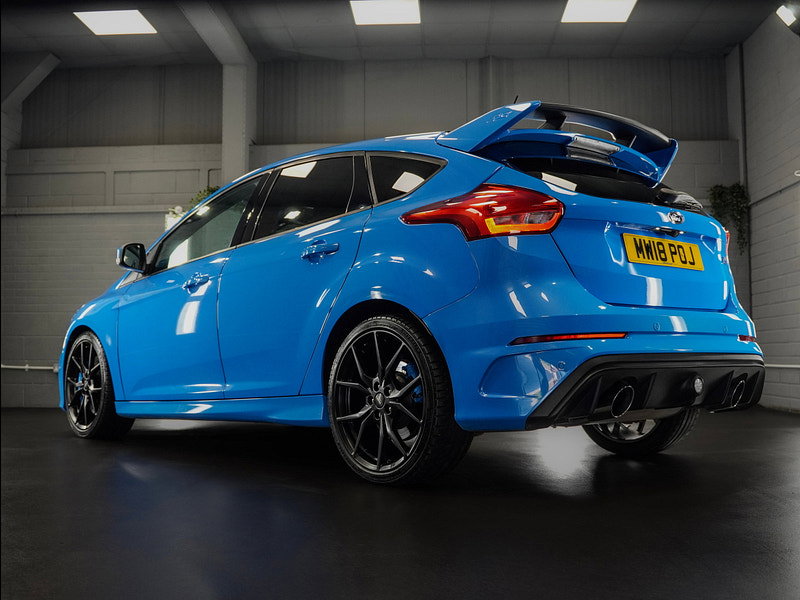 Ford Focus 2.3T EcoBoost RS Hatchback 5dr Petrol Manual AWD Euro 6 (s/s) (350 ps)