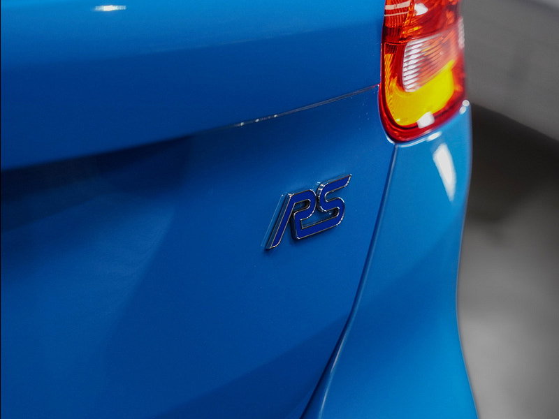 Ford Focus 2.3T EcoBoost RS Hatchback 5dr Petrol Manual AWD Euro 6 (s/s) (350 ps)