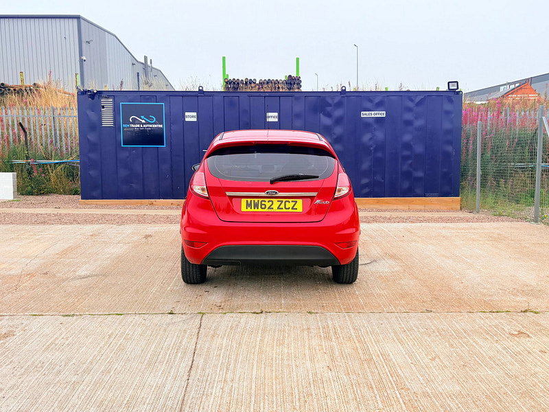 Ford Fiesta 1.25 Zetec Hatchback 3dr Petrol Manual Euro 5 (82 ps)