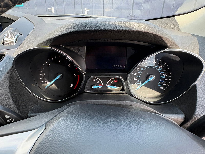 Ford Kuga 2.0 TDCi Titanium SUV 5dr Diesel Powershift AWD Euro 6 (s/s) (180 ps)
