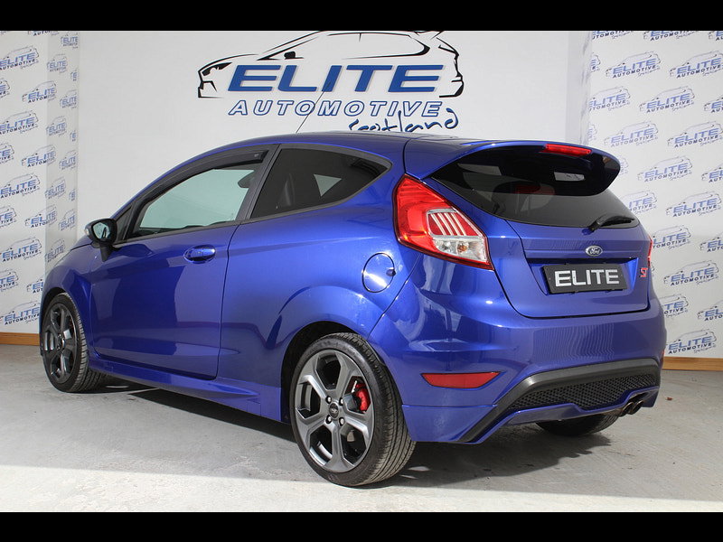Ford Fiesta 1.6T EcoBoost ST-3 Hatchback 3dr Petrol Manual Euro 6 (182 ps)