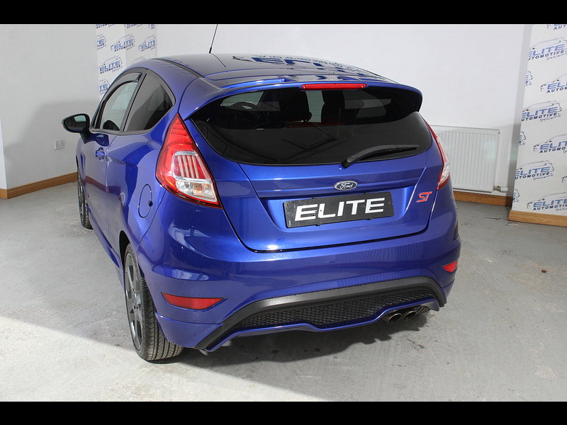 Ford Fiesta 1.6T EcoBoost ST-3 Hatchback 3dr Petrol Manual Euro 6 (182 ps)