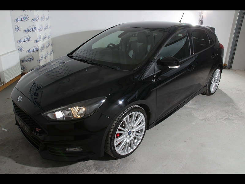 Ford Focus 2.0 TDCi ST-2 NAV Hatchback 5dr Diesel Manual Euro 6 (s/s) (185 ps)