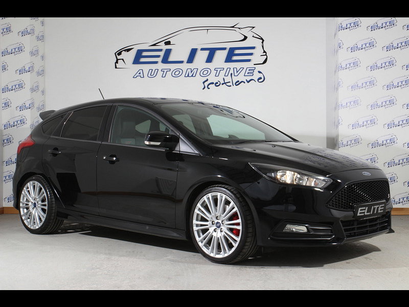 Ford Focus 2.0 TDCi ST-2 NAV Hatchback 5dr Diesel Manual Euro 6 (s/s) (185 ps)