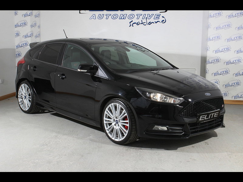 Ford Focus 2.0 TDCi ST-2 NAV Hatchback 5dr Diesel Manual Euro 6 (s/s) (185 ps)