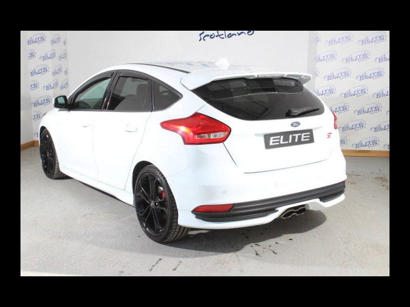 Ford Focus 2.0T EcoBoost ST-3 Hatchback 5dr Petrol Manual Euro 6 (s/s) (250 ps)