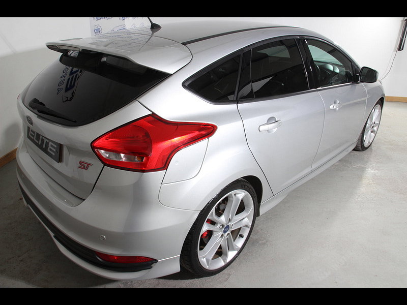 Ford Focus 2.0T EcoBoost ST-3 Hatchback 5dr Petrol Manual Euro 6 (s/s) (250 ps)