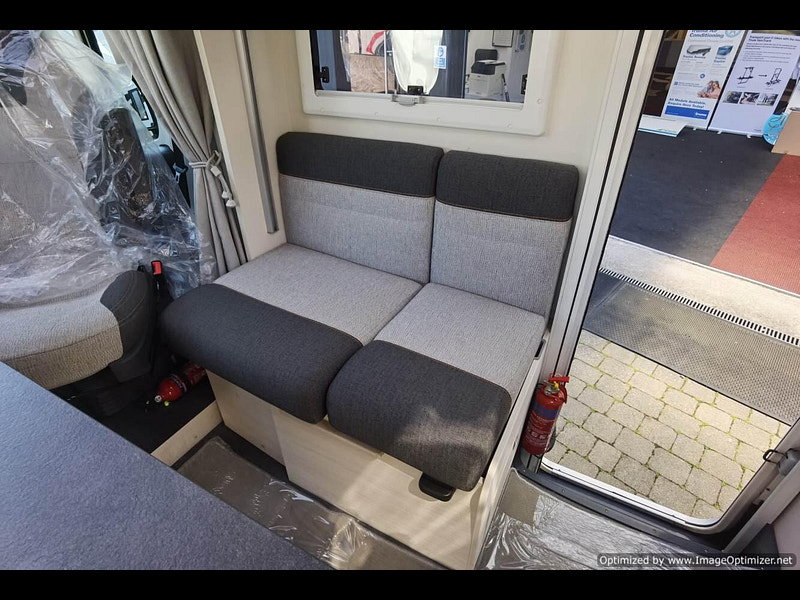 Chausson Premium 650