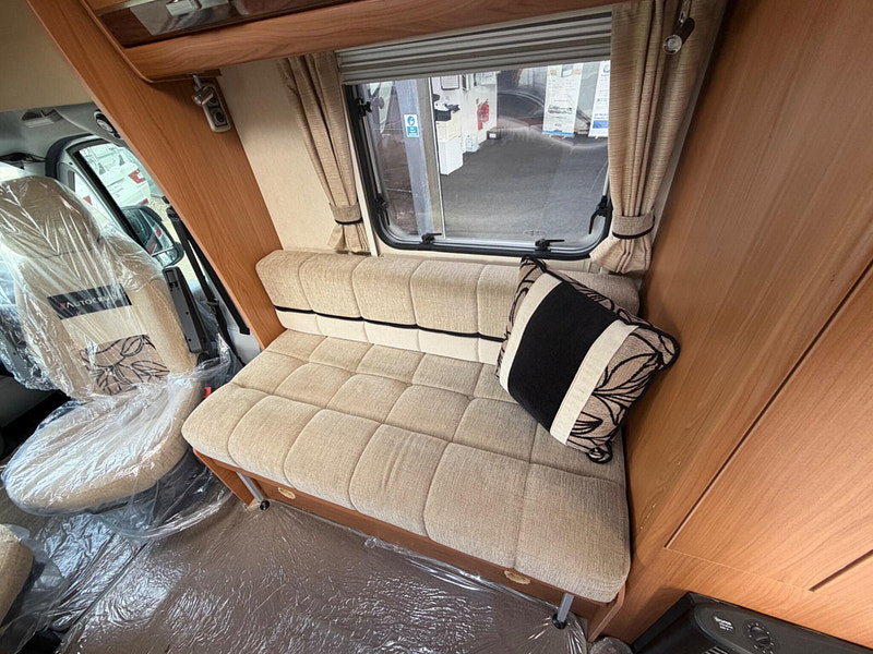 Autocruise Starfire