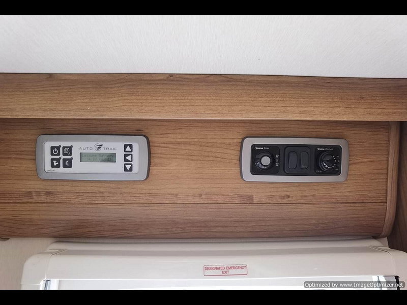 Auto-trail Tracker EKS 