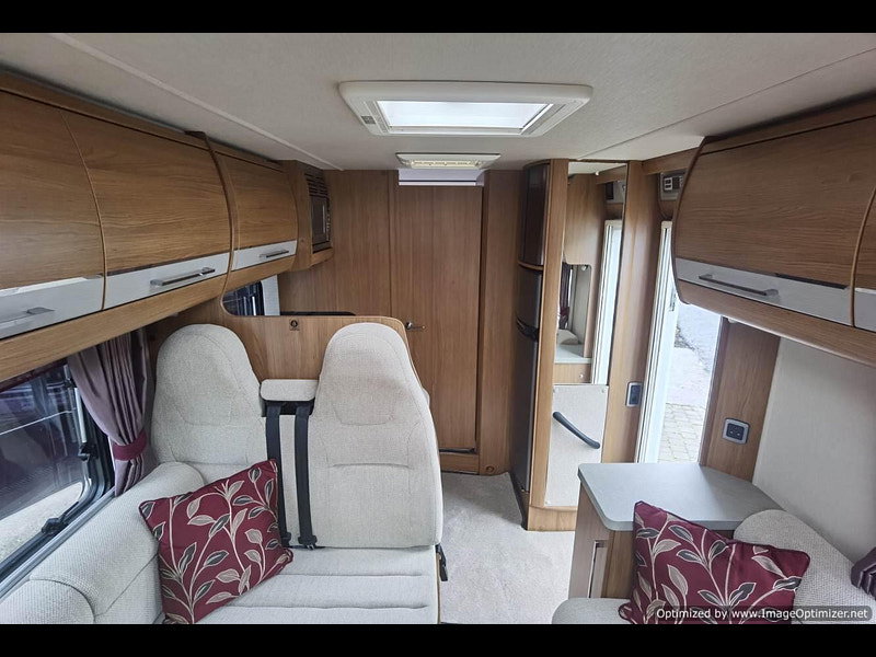 Auto-trail Comanche