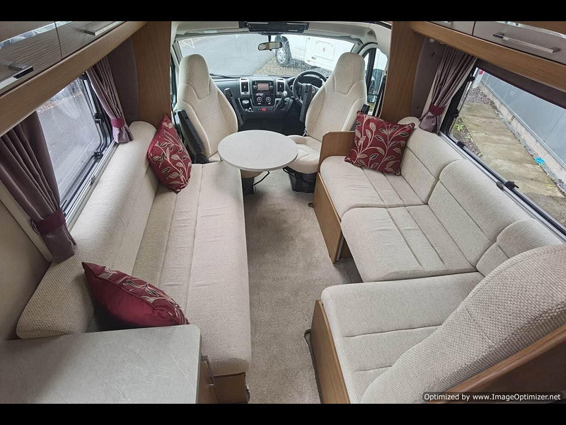 Auto-trail Comanche