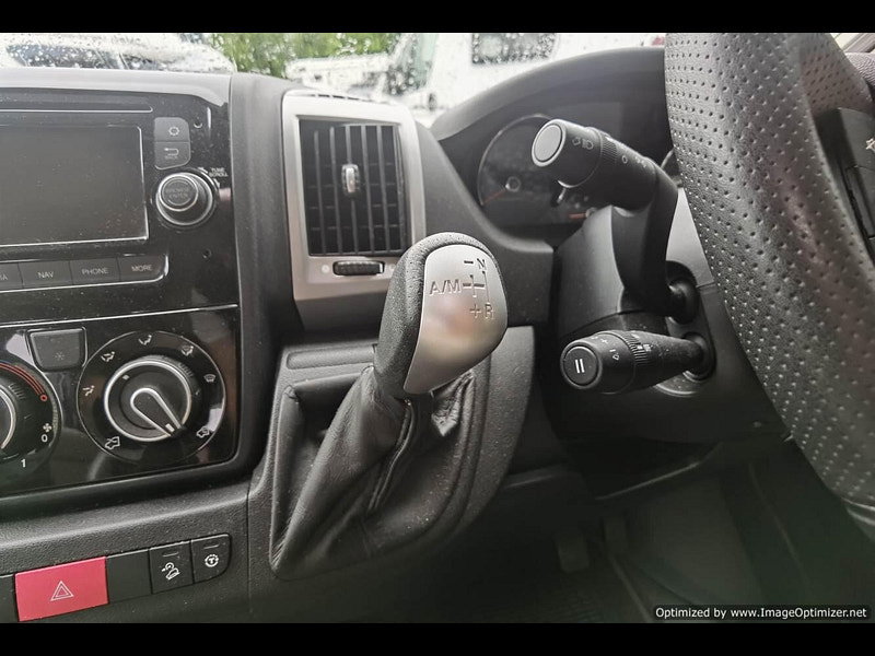 Auto-trail Comanche